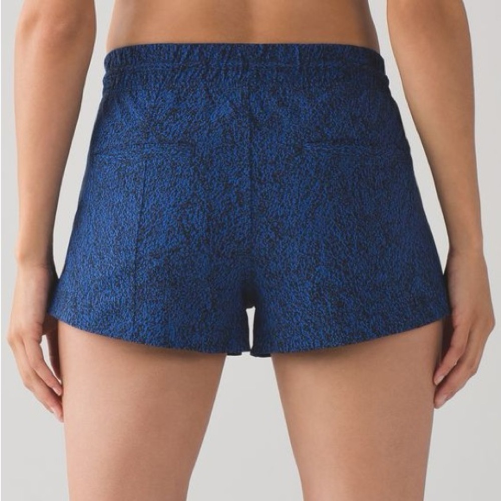 Lululemon Lululemon Breakaway Short (3")  Ribbon Tie Shorts
